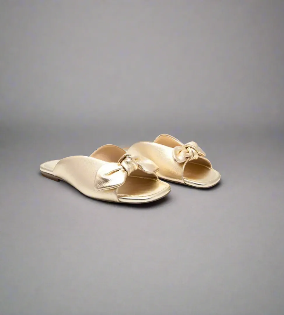 Bow Tie Flats