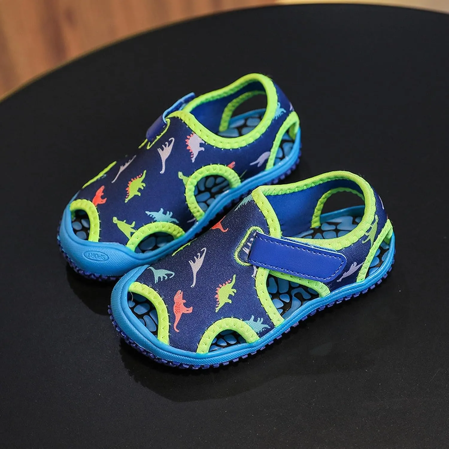 Boys Sandal Children's Beach Shoes Toe Wraping Soft Sole Sandals Casual Shoes Slip on Boys Sandals
