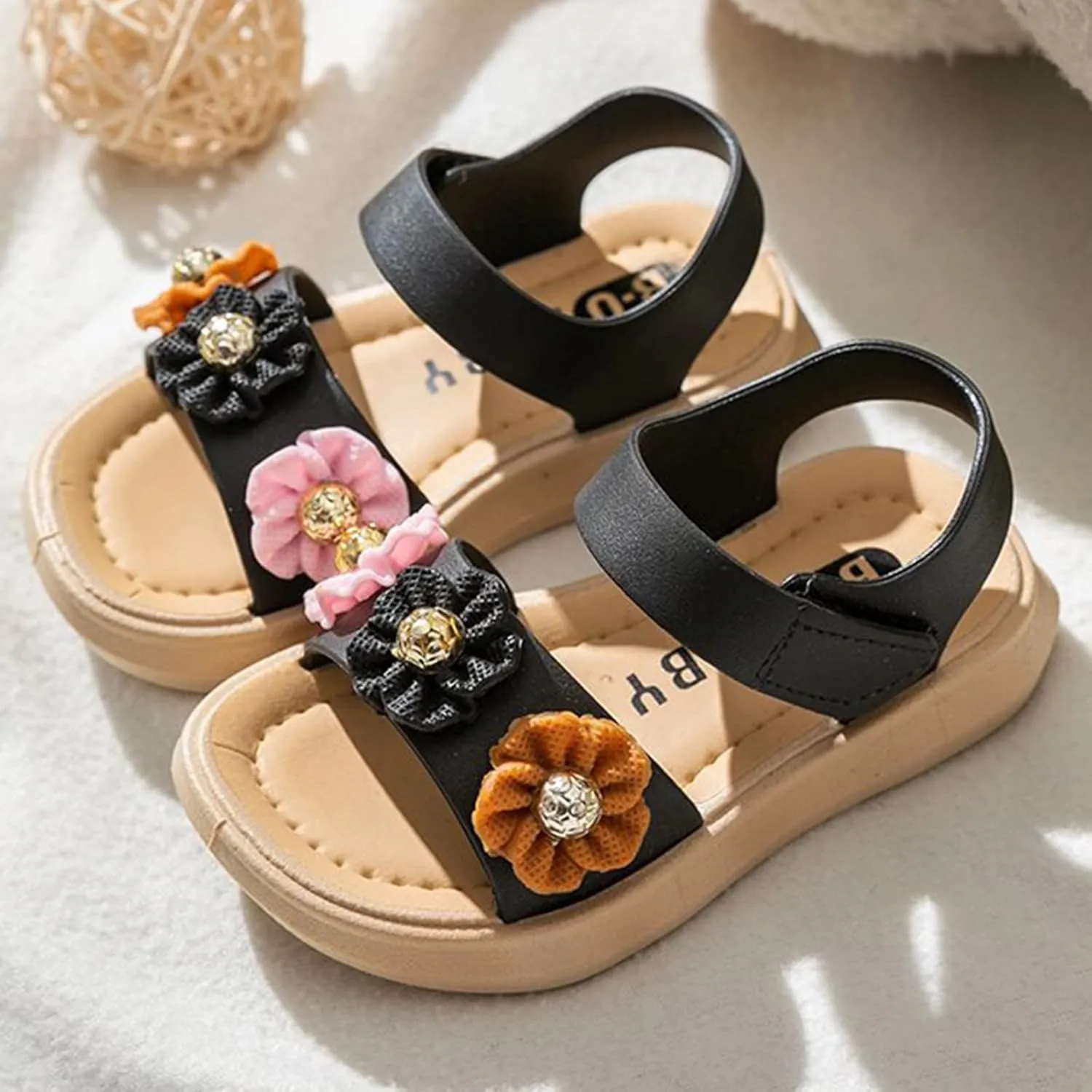 Children Sandals Thickened Summer Princess Fashion Soft Sole Children Girls Baby Beach Sandals Rose Girls (Black, 5 Infant)