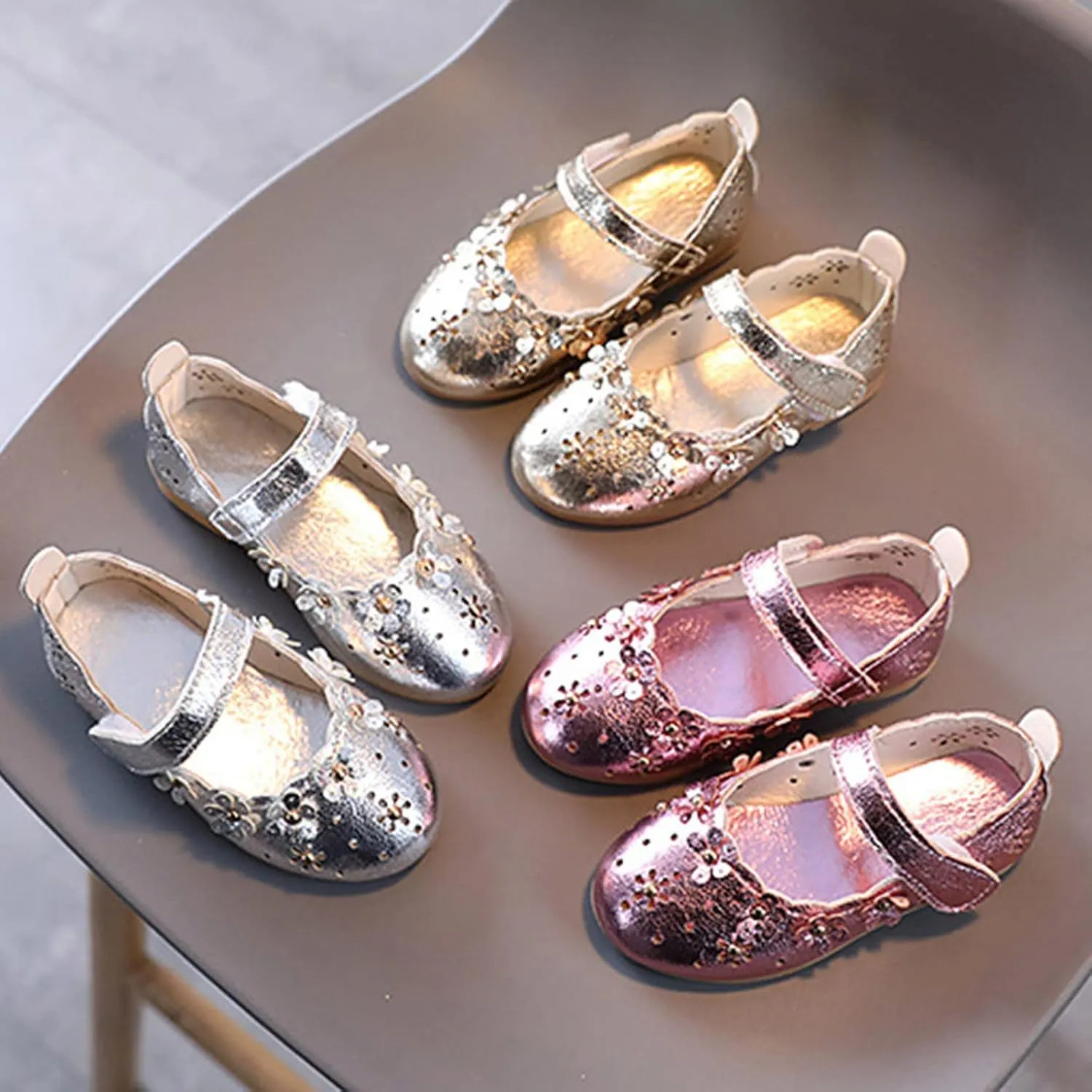 EnJoCho Girls Sandal Shoes Flower Shoes Hollow Flower Shoes Sandals Soft Sole Princess Sandals Baby Shoes 1-11 Years (Gold, 12 Months)