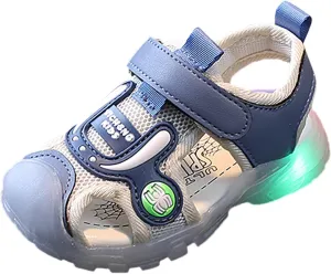 Sandals Girls Fashion Light On Baby Shoes Casual Children Shoes Girls Sandals Soft Sole Kids Beach Shoes Boys