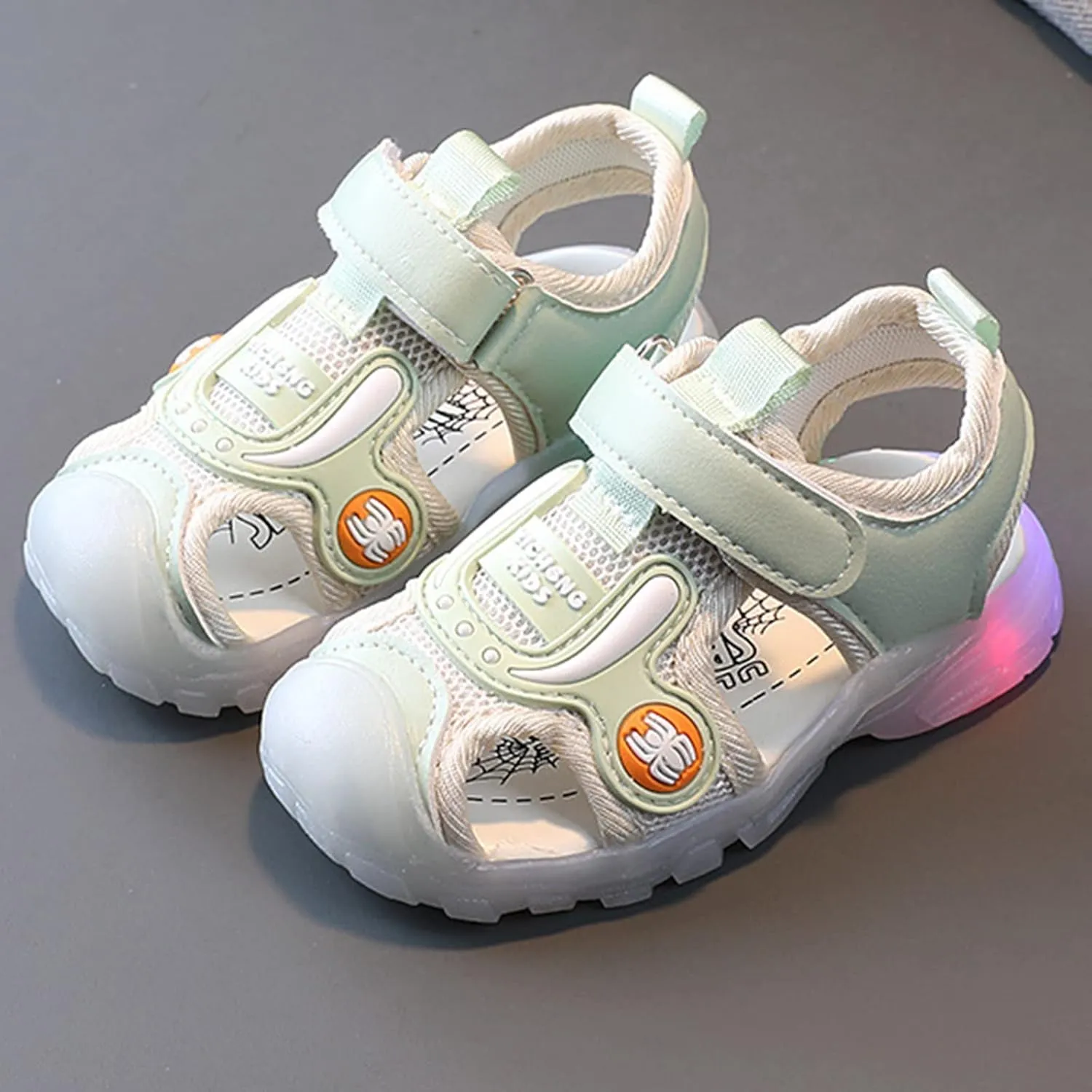 Sandals Girls Fashion Light On Baby Shoes Casual Children Shoes Girls Sandals Soft Sole Kids Beach Shoes Boys
