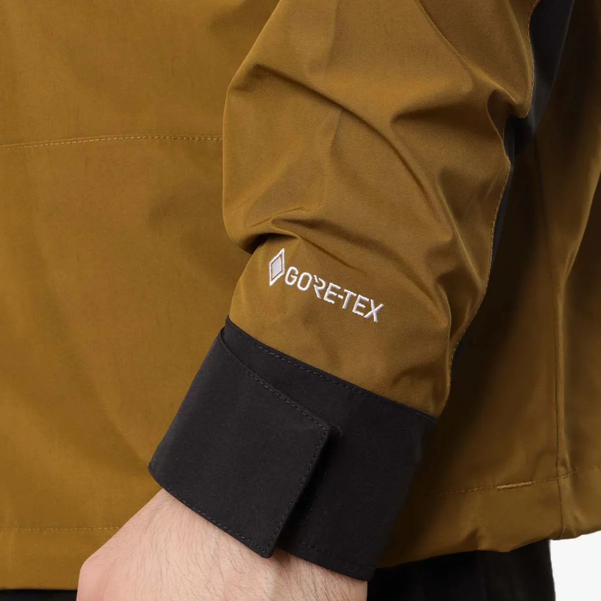 The North Face Gore-Tex Mountain Jacket