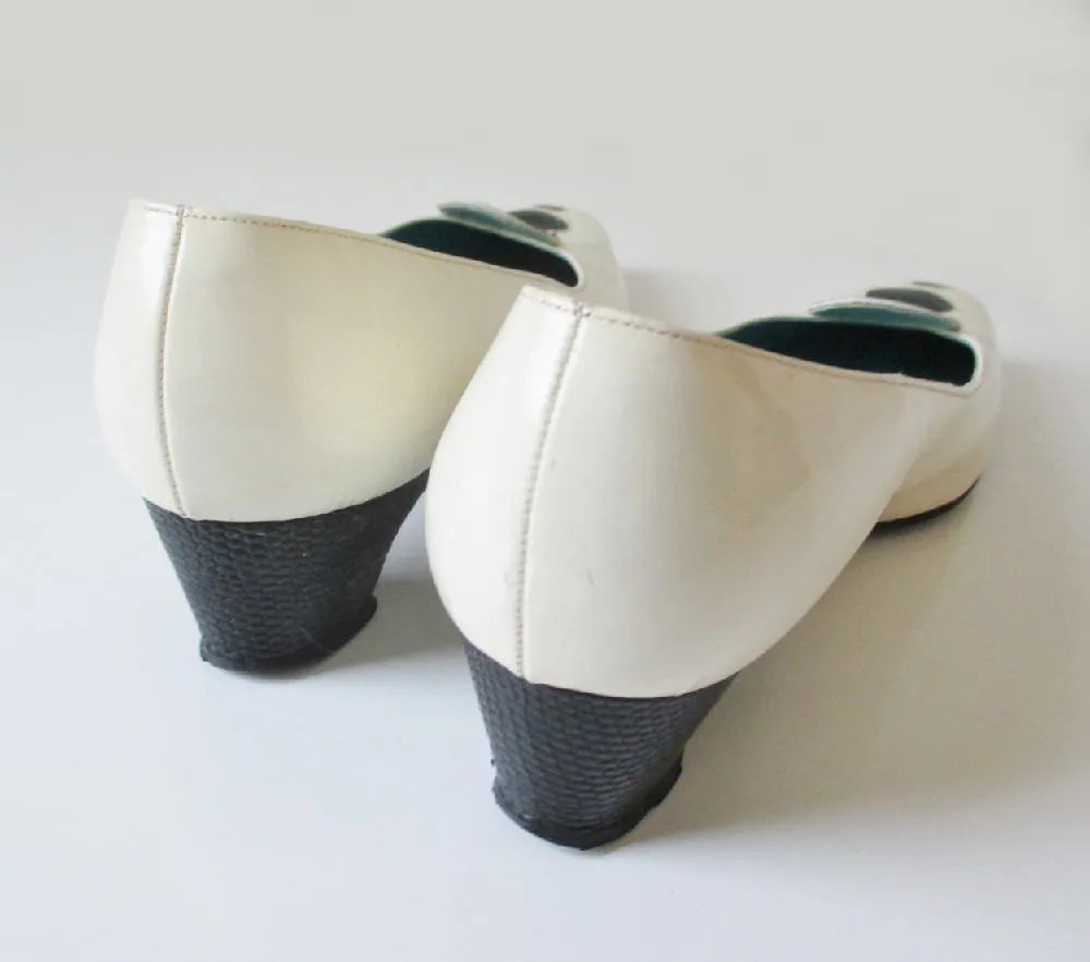 Vintage 60's MOD Black Polka Dot White Patent Heels Shoes 9