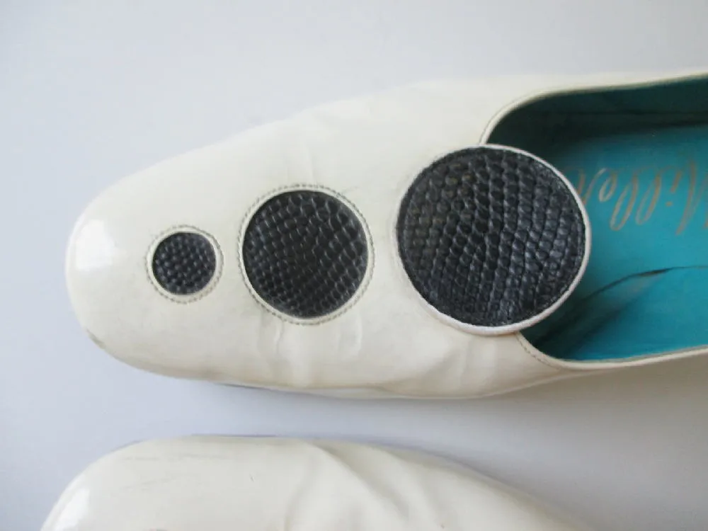 Vintage 60's MOD Black Polka Dot White Patent Heels Shoes 9